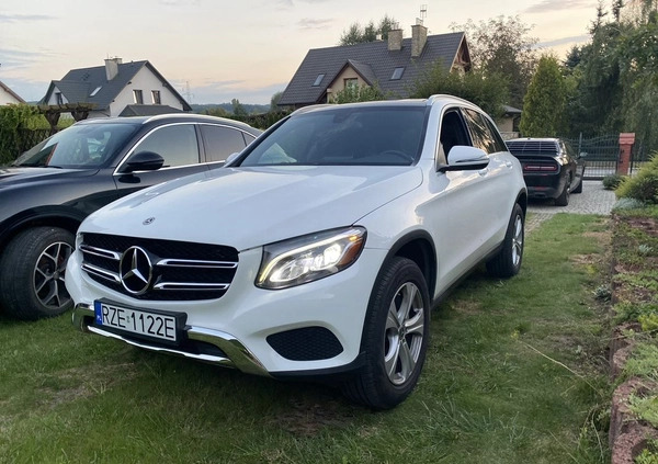 Mercedes-Benz GLC cena 129000 przebieg: 68102, rok produkcji 2018 z Rzeszów małe 172